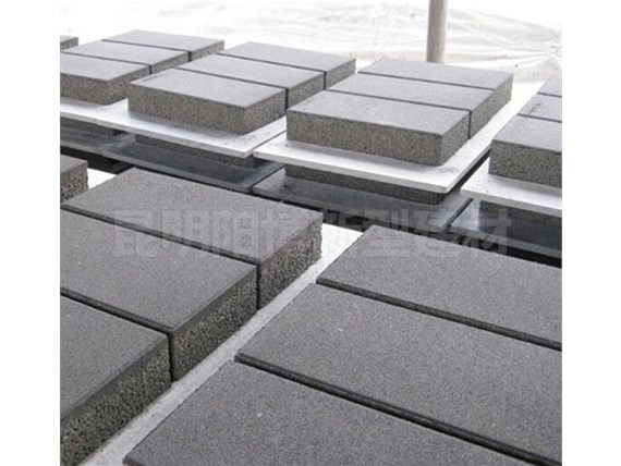 水泥制品在道路建設(shè)中的優(yōu)勢(shì)有哪些？云南陽(yáng)博水泥制品廠家分享